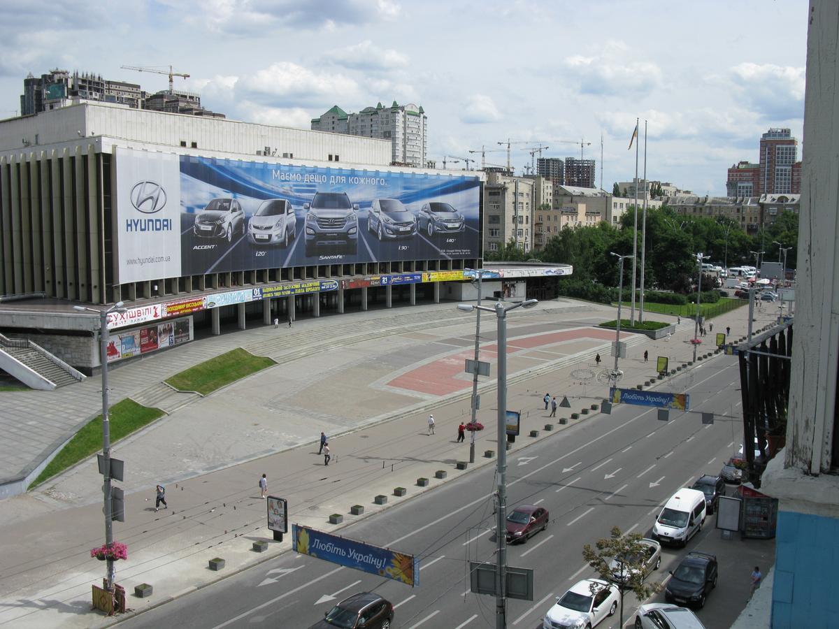 Квартира По Улице Большая Васильковская, 114 Apartment Kiev Bagian luar foto